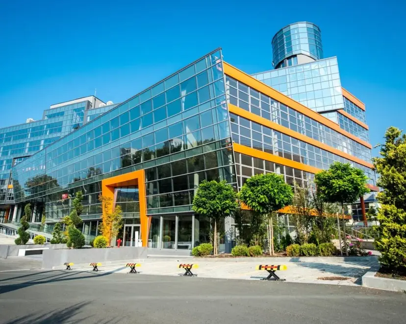 Smart center1